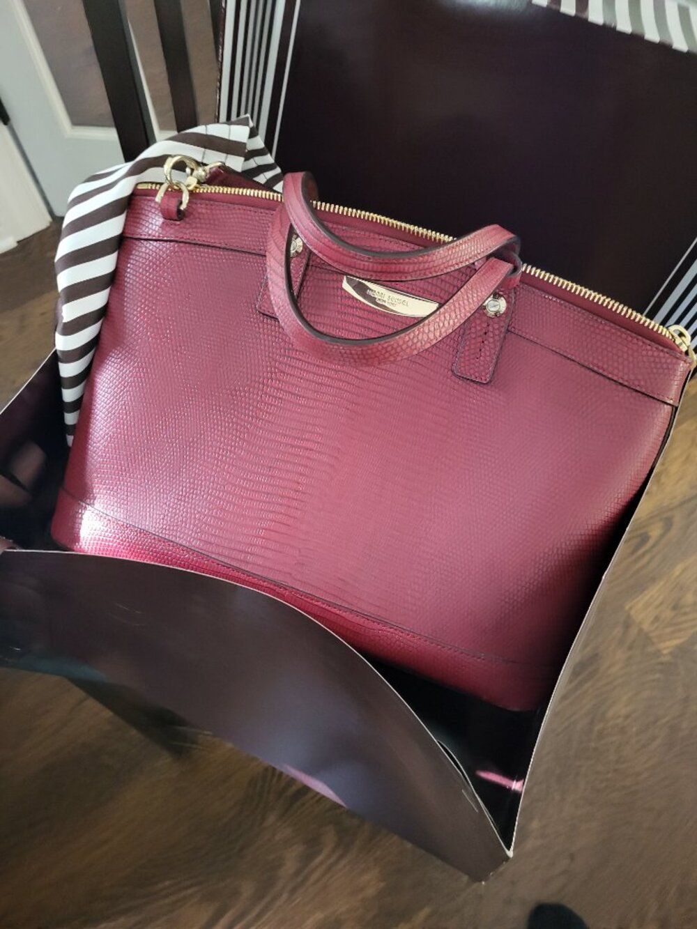 Maroon Henri Bendel purse